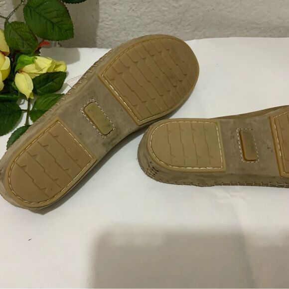 La Plume Tan  Leather Slide Wedge 2 Buckle Sandals Size 38 - Picture 11 of 11